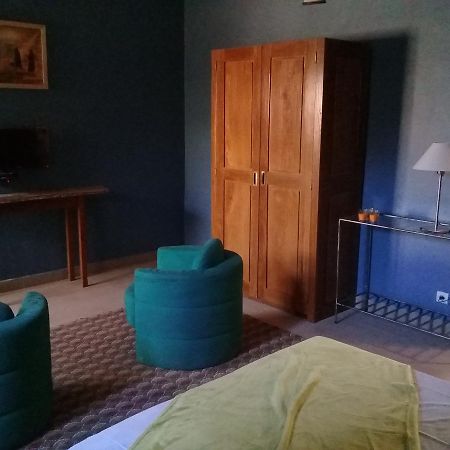 Les 5 Lanternes By Clara Bed and Breakfast Dakar Esterno foto