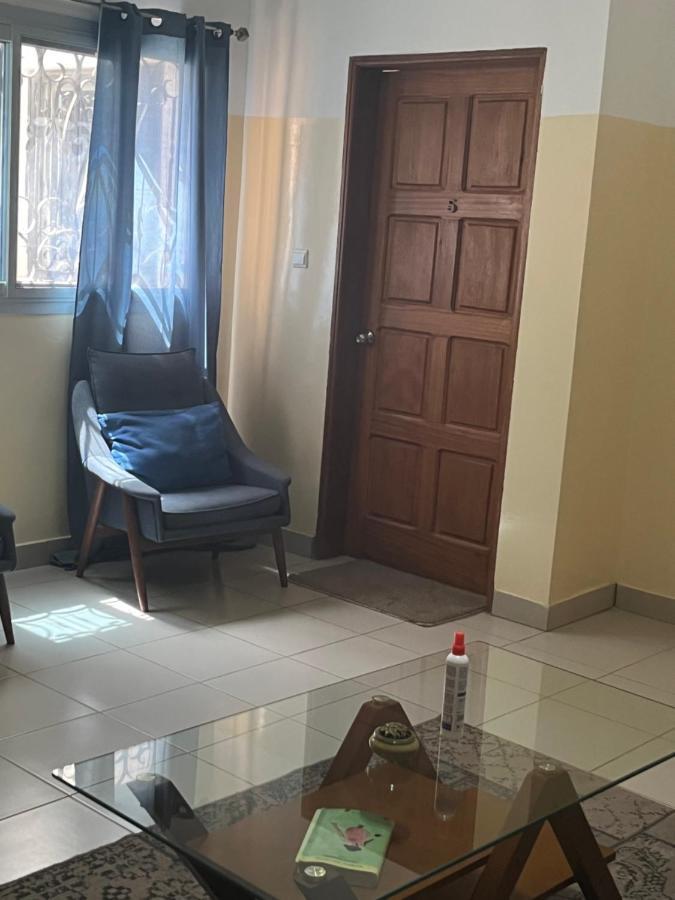 Les 5 Lanternes By Clara Bed and Breakfast Dakar Esterno foto